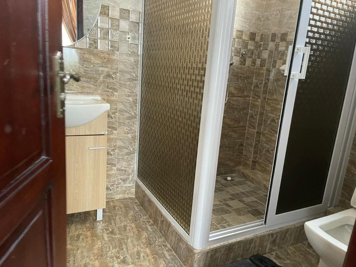 Exotic Palace Hotel Tema Dış mekan fotoğraf