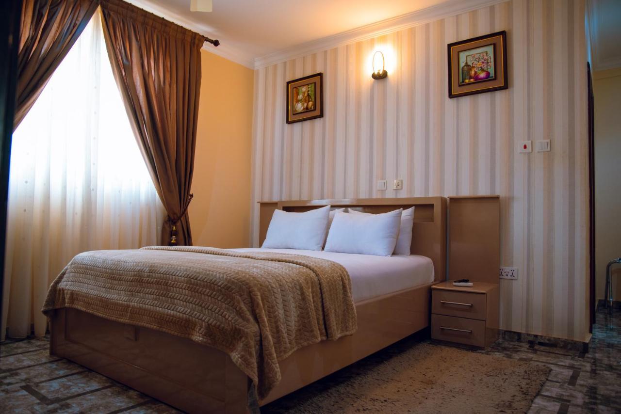 Exotic Palace Hotel Tema Dış mekan fotoğraf