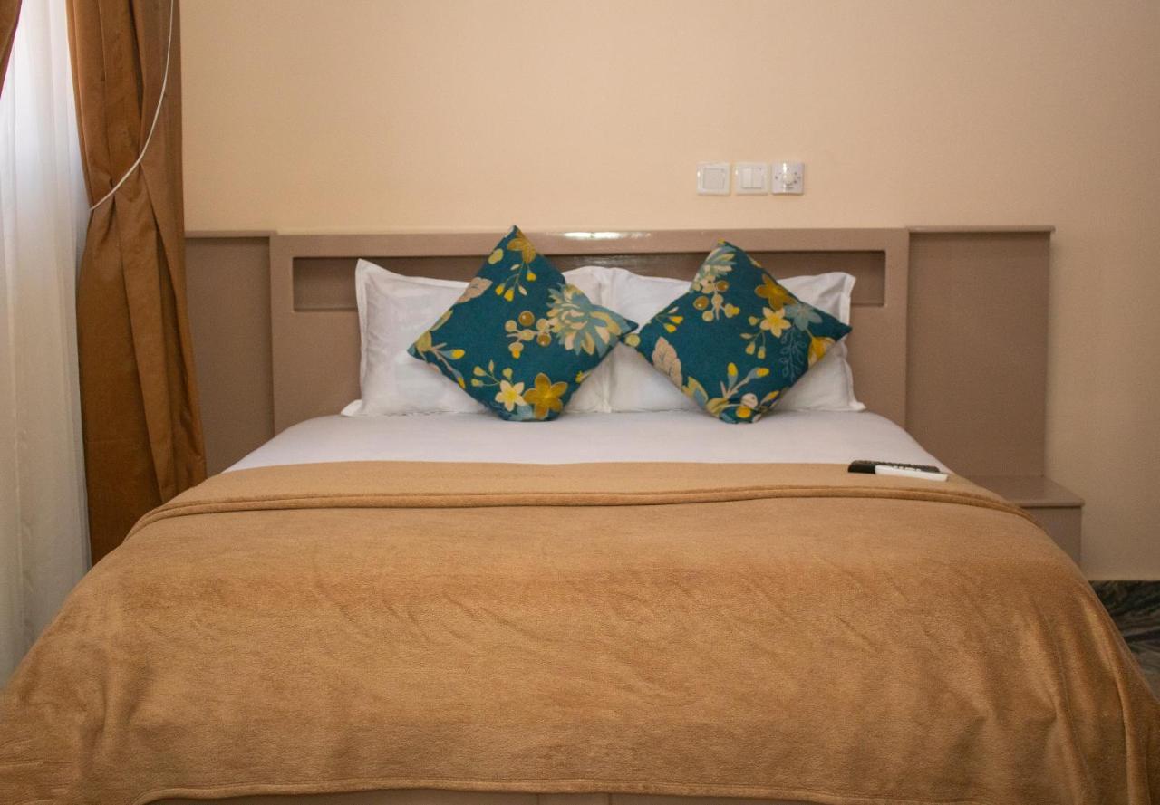 Exotic Palace Hotel Tema Dış mekan fotoğraf
