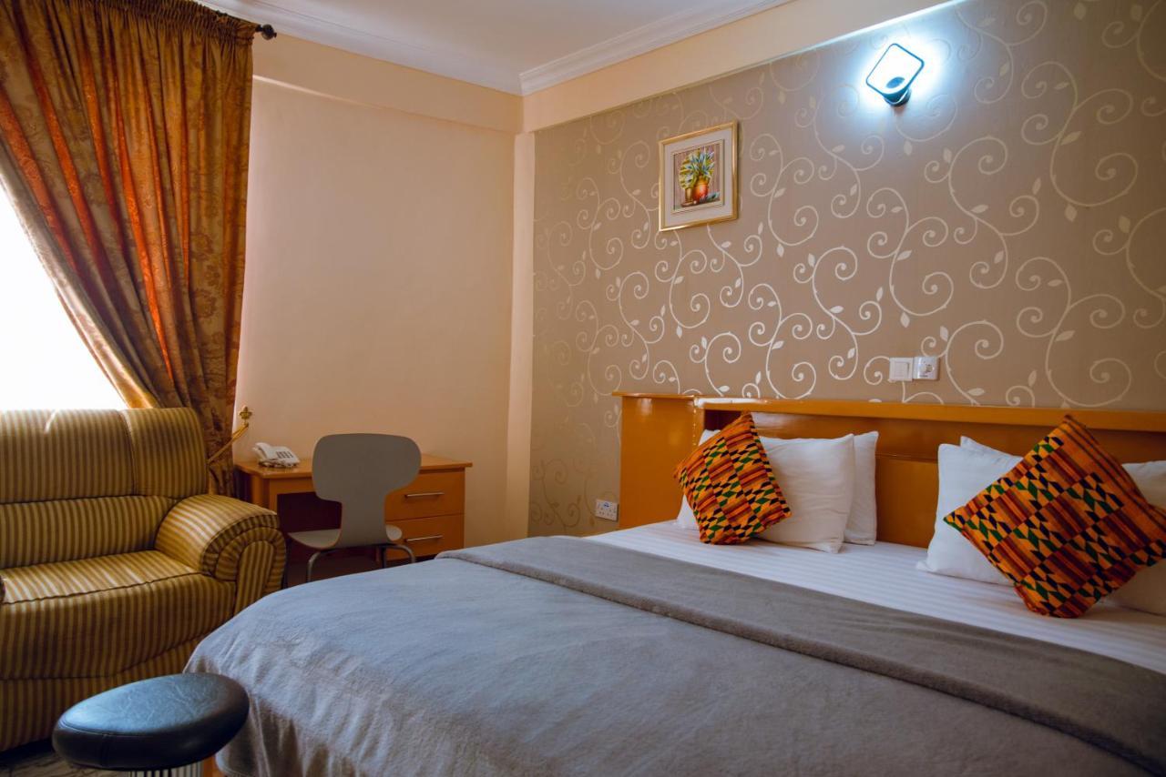 Exotic Palace Hotel Tema Dış mekan fotoğraf