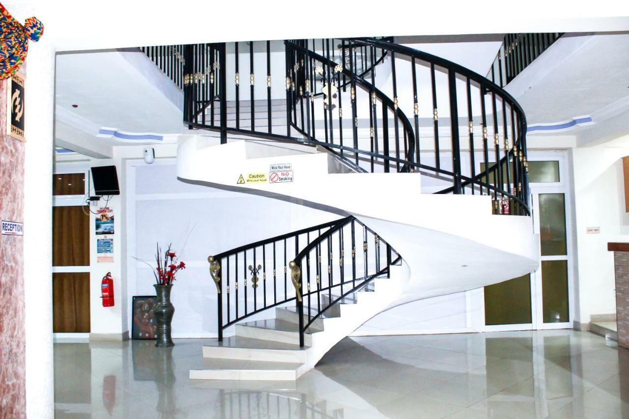 Exotic Palace Hotel Tema Dış mekan fotoğraf
